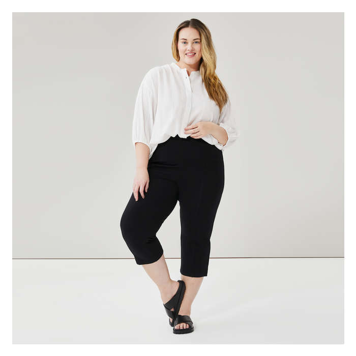 Women+ Ponte Crop Pant